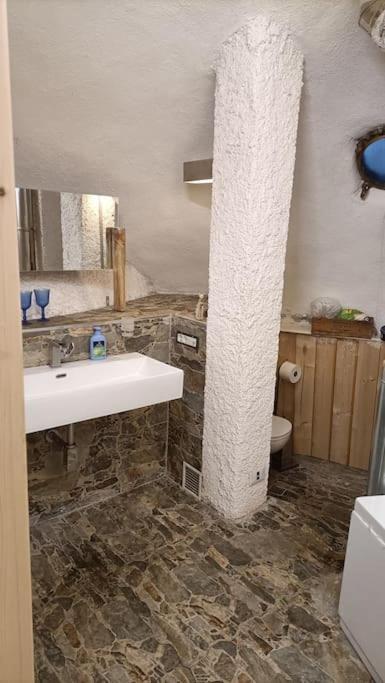 Il Villaggio Dei Puffi Bardineto Exterior foto